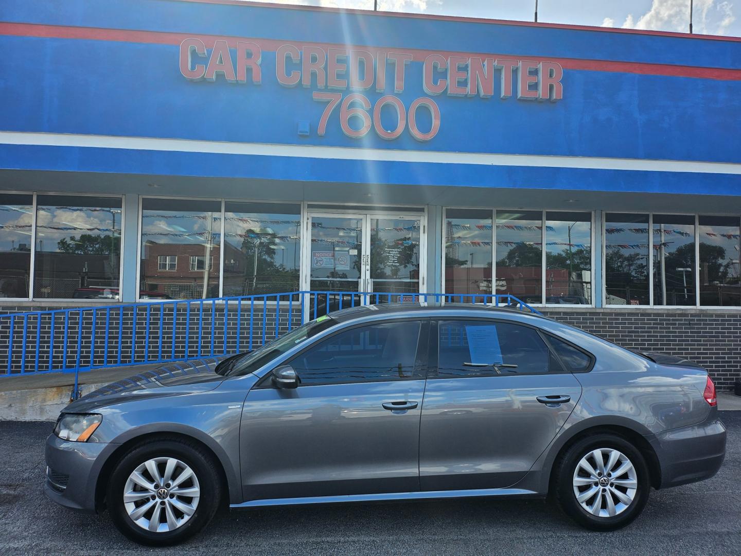 2015 GRAY Volkswagen Passat Wolfsburg Edition 6A (1VWAT7A34FC) with an 1.8L L4 TURBO DIESEL engine, 6-Speed Automatic transmission, located at 7600 S Western Ave., Chicago, IL, 60620, (773) 918-3980, 0.000000, 0.000000 - Photo#0